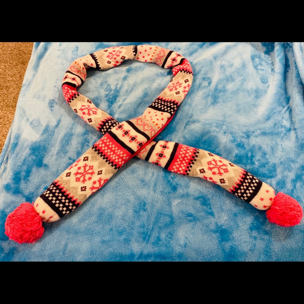 Children’s Place Scarf